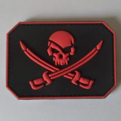 Patch Drapeau Pirate PVC velcro noir-rouge