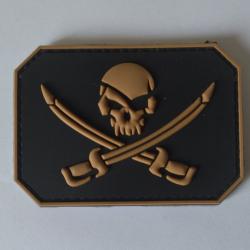 Patch Drapeau Pirate PVC velcro noir-marron/doré