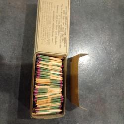 Rare boite contenant 350 allumettes traitées anti-humidité pour utilisation terrain armée US WWII !