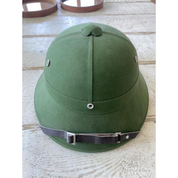 Casque de type colonial vietnamien vert taille L