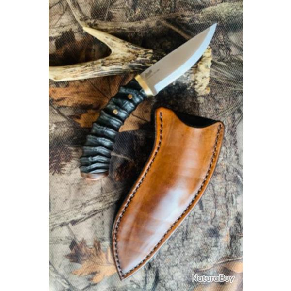 couteau artisanal  dpecer skinner / corne d'antilope