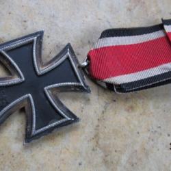 médaille croix de fer 2° classe Allemagne Prusse seconde guerre ww2  ruban Allemand poinçon