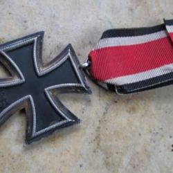 médaille croix de fer 2° classe Allemagne Allemande seconde guerre ww2 ruban22cm x3 Allemand poinçon