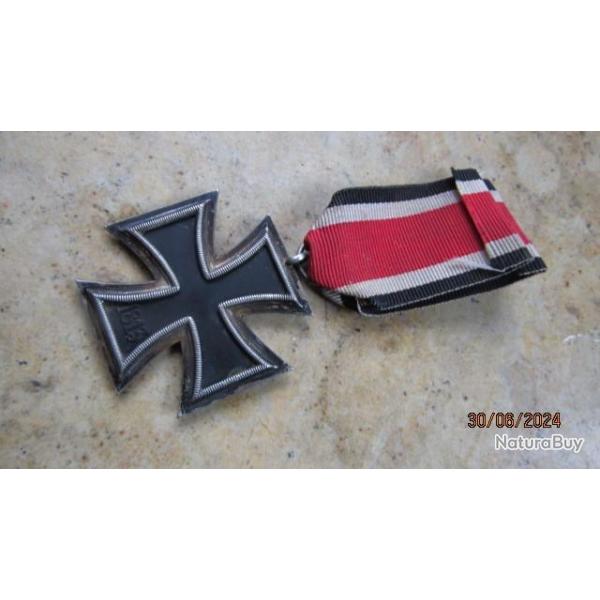 mdaille croix de fer 2 classe Allemagne Allemande seconde guerre ww2 ruban22cm x3 Allemand poinon