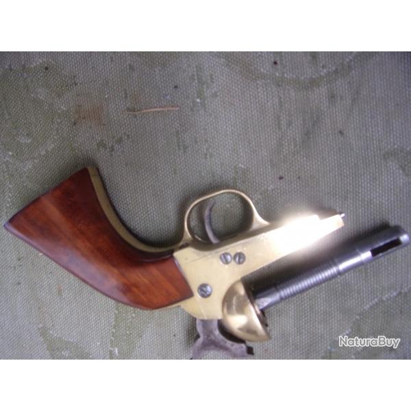 carcasse  de revolver 36 apparemment pour modle 1851 Navy et poudre noire