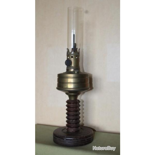 RARE Lampe TITUS  ptrole pression en bois tourn fendue "Tito Landi"