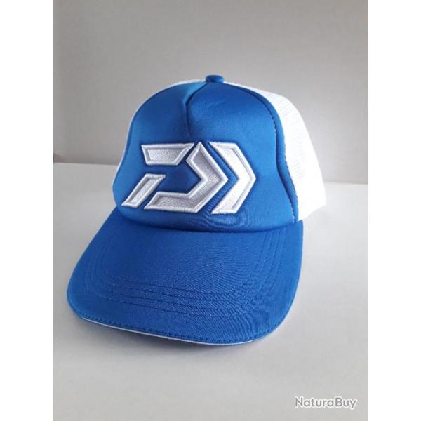 Casquette DAIWA bleue neuve