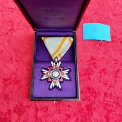 Ordre du trésor sacré médaille japonaise 6ème classe WW2 argent 6