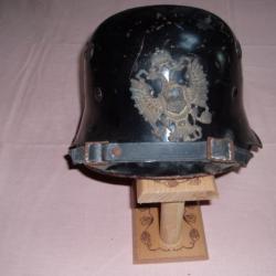 UN CASQUE AUTRICHIEN DE 1914/1918 avec AIGLE COMPLET en Bon Etat Voir PHOTOS.