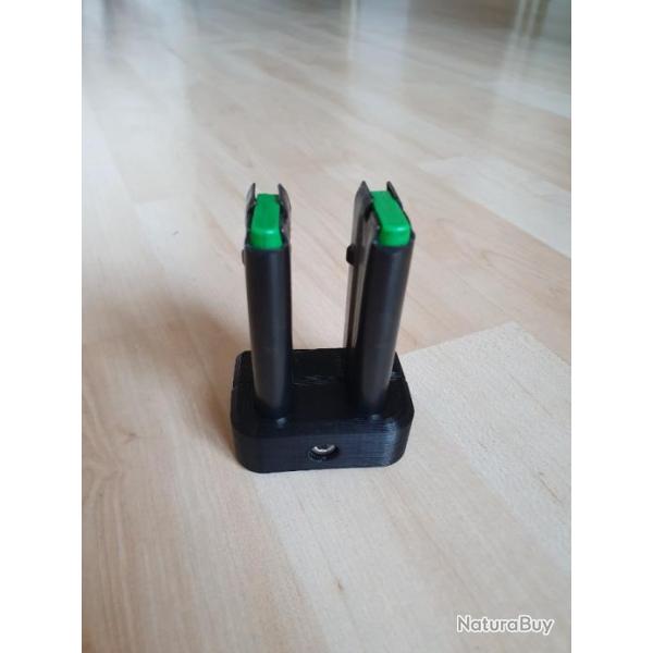 Coupleur Chargeurs rossi 8122