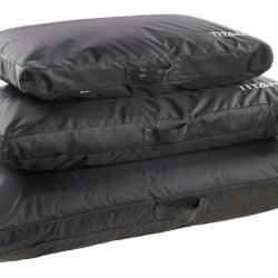 COUSSIN RECTANGLE TITAN NOIR 120X75X8CM