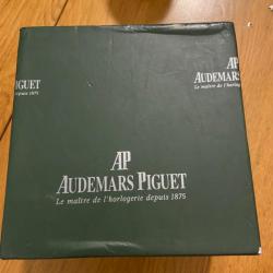 BOÎTE MONTRE AUDEMARS PIGUET ROYAL OAWK + SURBOITE ET MANUELLE D'INSTRUCTION