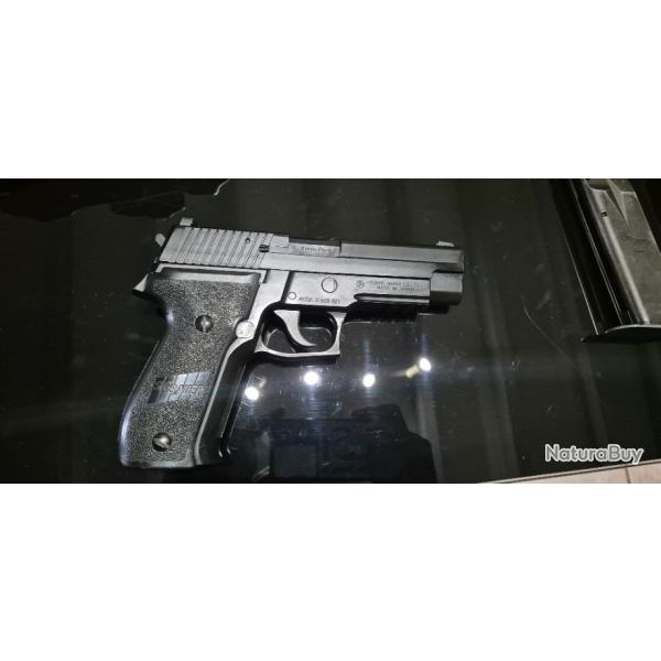 P226 Tokyo marui + accessoires