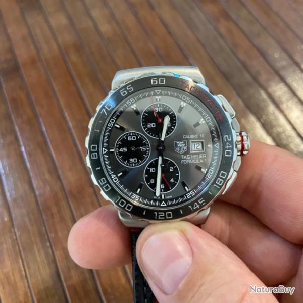 MONTRE CHRONOGRAPHE TAG HEUER FORMULA 1 gris anthracite