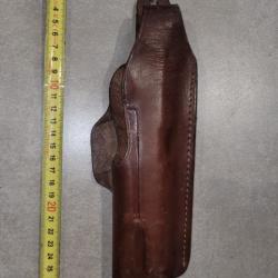 Holster en cuir epais marron