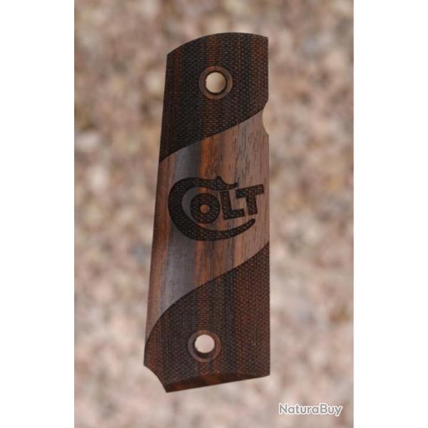 PLAQUETTES COLT 1911 (partiellement quadrilles + logo Colt)