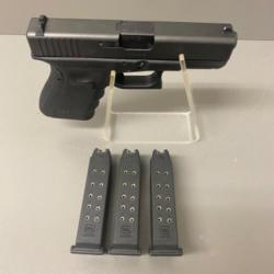 GLOCK 23 Gen4 calibre .40 SW avec 3 chargeurs sans mallette, peu tiré, canon miroir, en bel état