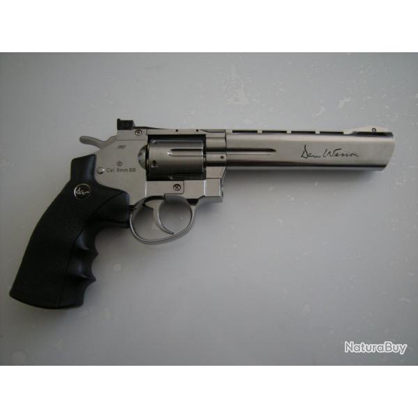 Revolver Dan Wesson Cal. 6 mm