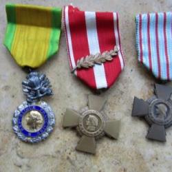 3 médaille (s) valeur militaire Algérie palme croix combattant AFN Afrique du Nord
