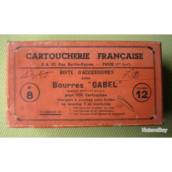 1  boite  vide  d'anciens  accessoires  bourres  Gabel  cal  12