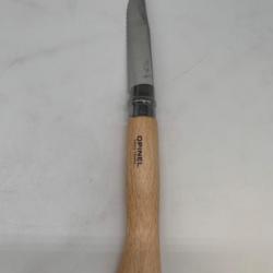 Couteau OPINEL n12 lame crantée 12cm cuisine