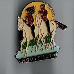 Pin's Chevaux Cheval Rousillon Ref 2232b