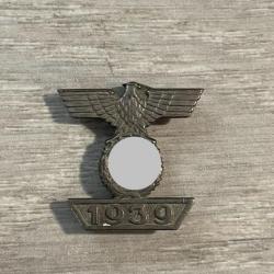 un insigne d'aigle allemand 1939 ww2