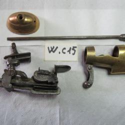 LOT DE PIECES DE VIEUX PISTOLET ESPAGNOL PLATINE A LA MIQUELET - WC15