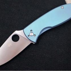 Couteau Spyderco Tenacious Blue Titane Lame Acier 8Cr13MoV Framelock Clip SC122TIBLP