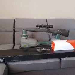 Carabine à Verrou Sako 85 Finnlight II Filetée - 300 Win Mag / 62 cm avec lunette de battue