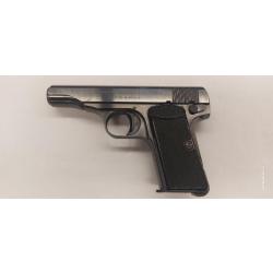 PISTOLET BROWNING" MODELE 1910 " CALIBRE 7.65 browning: 300 euros