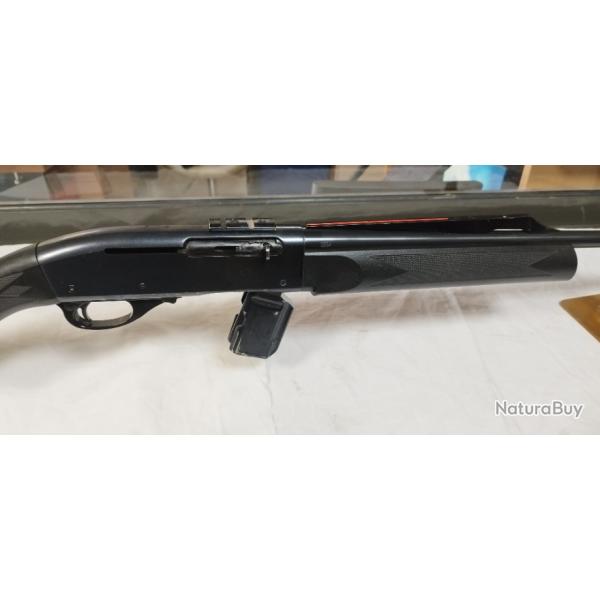 Carabine Remington 7400 synthtique.En trs bon tat gnral ! Cal 280Remington.