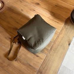 Pillow bag arrière