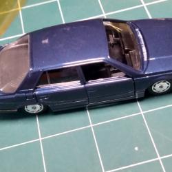 RENAULT 25 SOLIDO 1988,1/43 PORTES AVANT OUVRANTES, PRESSE ?