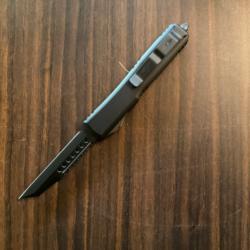 VEND COUTEAU À OUVERTURE AUTO FRONTALE MICROTECH UT WARHOUND BLACK MARFIONE