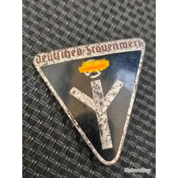 Insigne allemand maill WW2 du Deutsches Frauenwerk 39 45