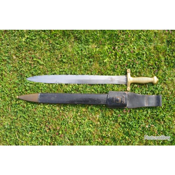 Glaive d'Infanterie modle 1831 avec fourreau cuir.