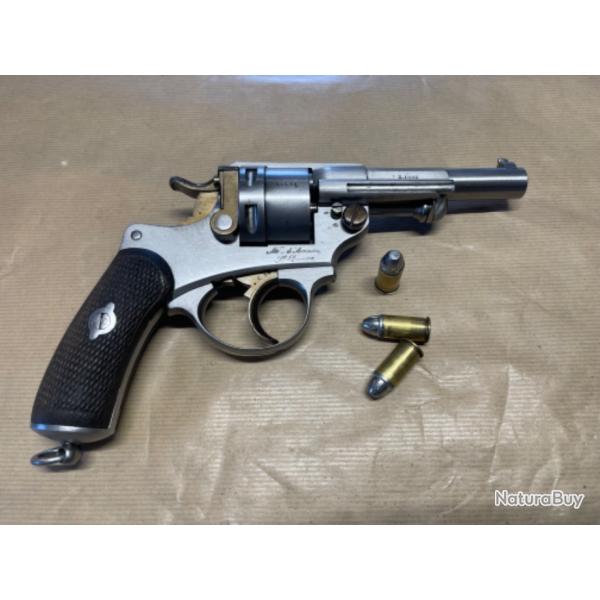 Vends revolver mod: 1873 Marine cal: 11m/m