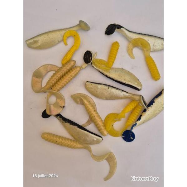 Assortiments de 15 Leurres de diffrentes formes et couleurs , souples 5-10 cm ,