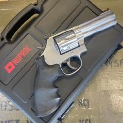 Revolver Smith Wesson 686 Plus 4´´ cal 357 Mag. Catégorie B .