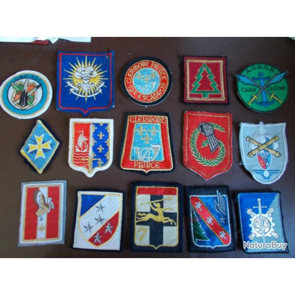 Lot insignes tissus Divisions Arme Franaise