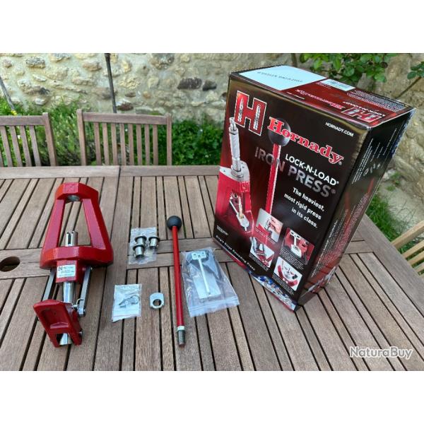 Presse  recharger Hornady Lock-N-Load Iron amorceur manuel