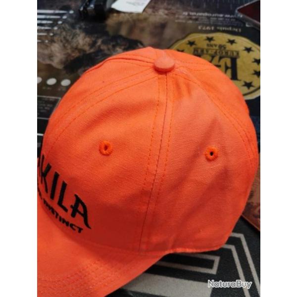 casquette harkila orange avec defaut