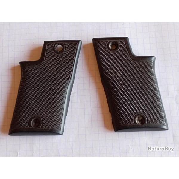 Ancienne paire de plaquettes bois, pour pistolet.