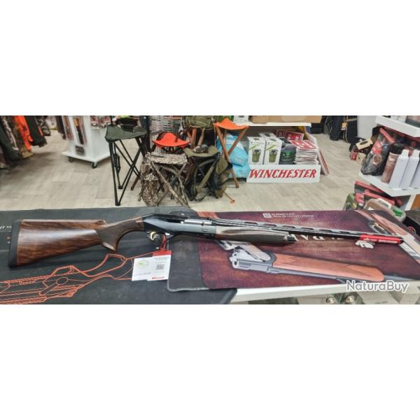 Nouveau Fusil Benelli Ultra light semi auto cal 12/76 canon de 66 cm