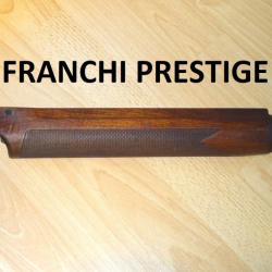 devant fusil FRANCHI PRESTIGE (modèle avec le pontet qui est en photo)- VENDU PAR JEPERCUTE (JO777)