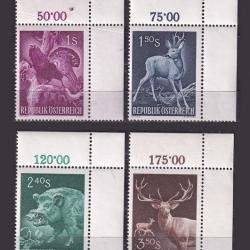 CHASSE : Série complète 4 timbres sur chasse 1959 AUTRICHE