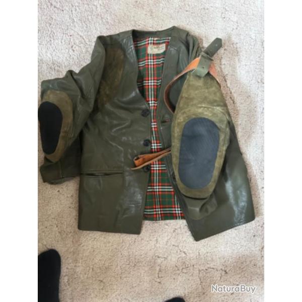 VESTE cuir (allemand) DE TIR COUCH                            + sangle en cuir en tbe.