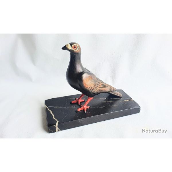 Sculpture en mtal sur socle en marbre (le pigeon)sign (TEDD) Art dco, annes 1930