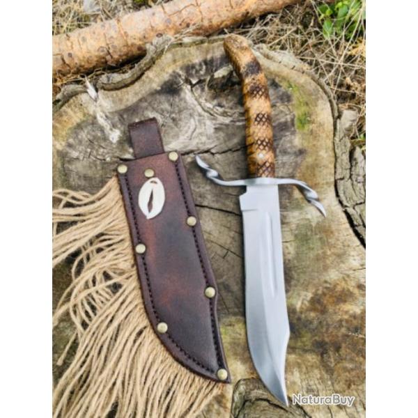 couteau artisanal amrindien bowie / bois de cerf sculpt crotale